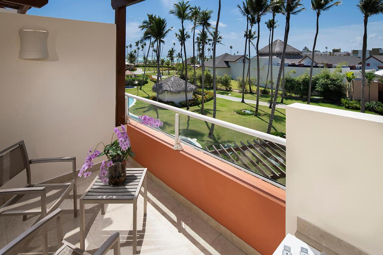 Breathless Punta Cana Resort & Spa (Adults Only) Eksteriør billede A balcony