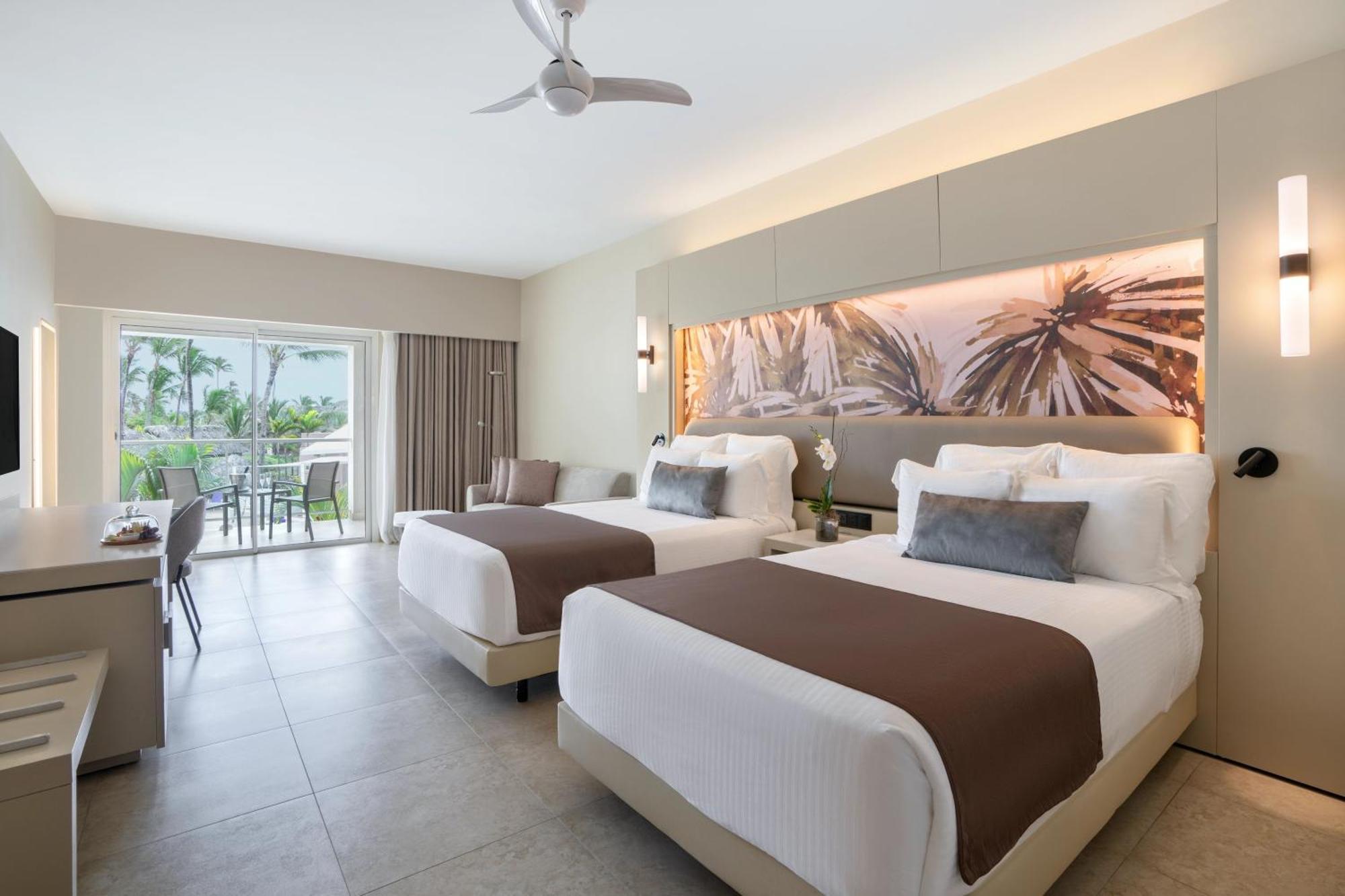 Breathless Punta Cana Resort & Spa (Adults Only) Eksteriør billede Junior Suite