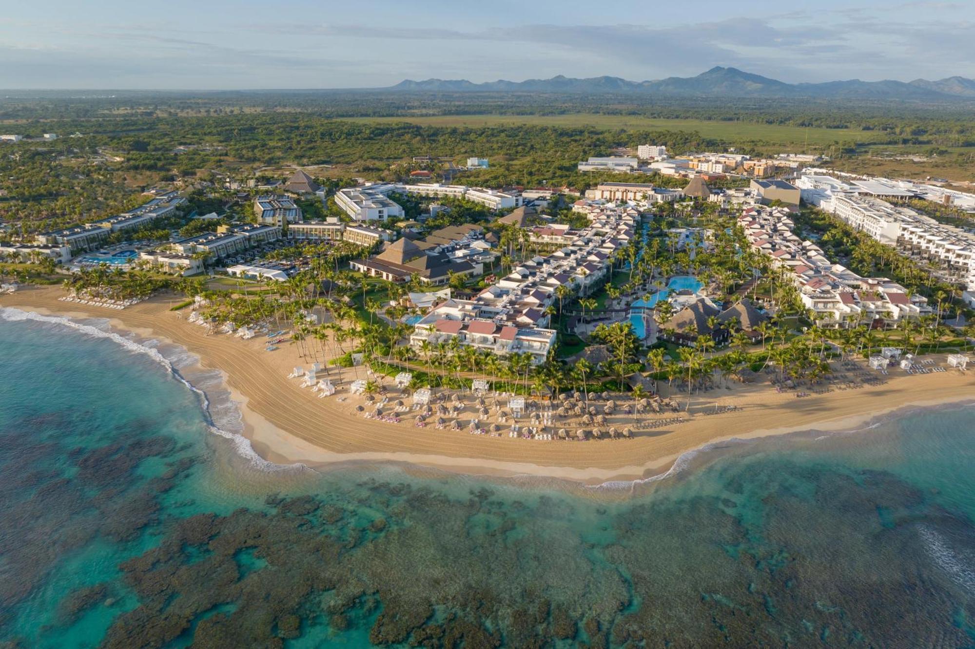 Breathless Punta Cana Resort & Spa (Adults Only) Eksteriør billede Aerial view of Punta Cana